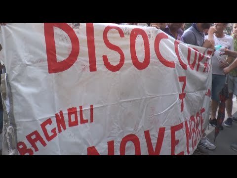 Napoli - Tornano in piazza i movimenti dei disoccupati organizzati (05.09.16)