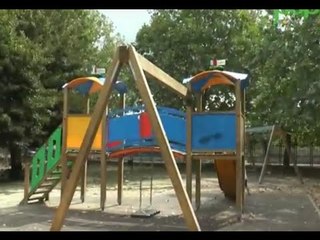 Napoli - Degrado al parco Attianese di Pianura (05.09.16)