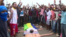 Gabon: tensions à Libreville, procession pour un civil tué
