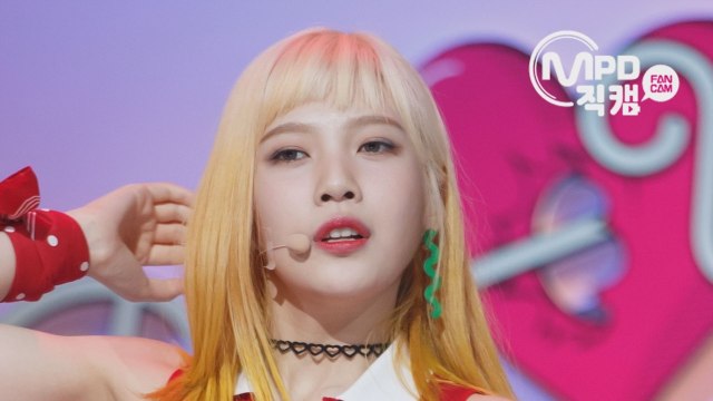 [Fancam] Red Velvet Joy - Russian Roulette KPOP FANCAMㅣM COUNTDOWN 20160908 EP.492