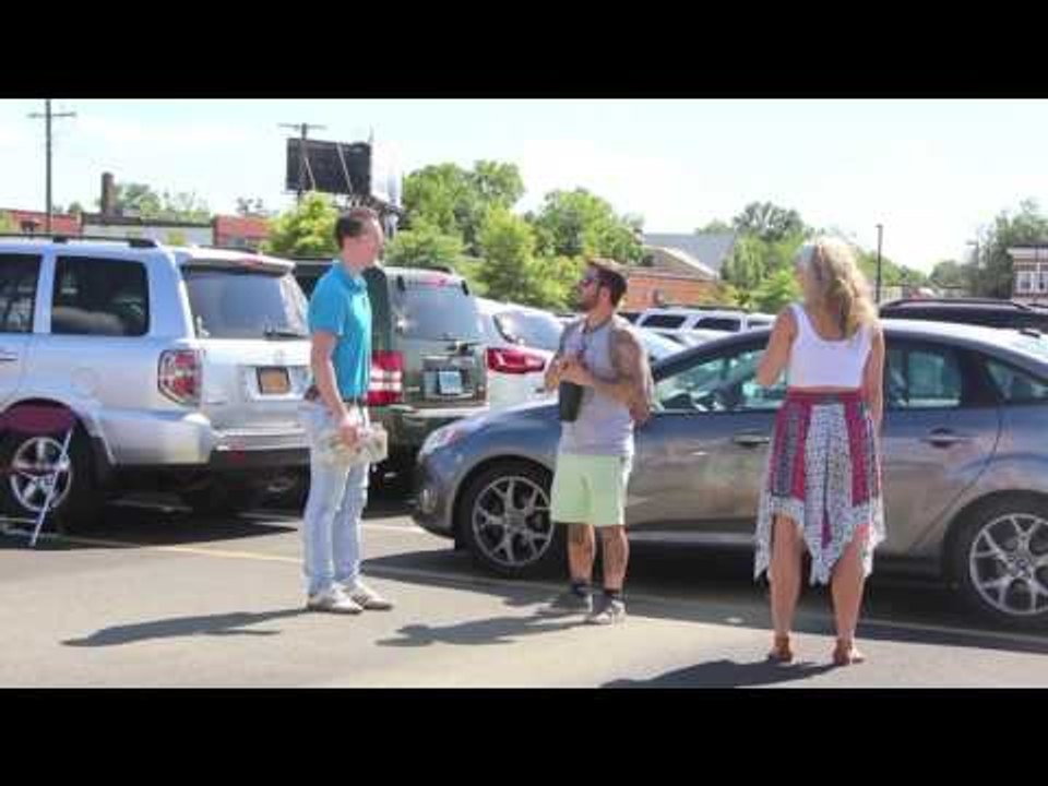 Man Pretends to Be a Protective Dad at Music Festival