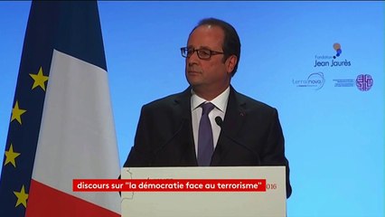 Terrorisme : Hollande met en cause ceux qui “battent les estrades en recourant à toutes les surenchères"
