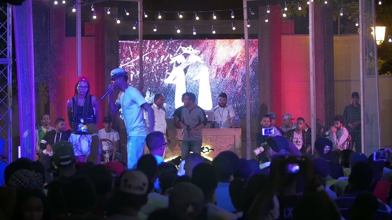 GAUDY MERCY VS YENKY ONE - Semifinal- República Dominicana 2016 - Red Bull Batalla de los Gallos