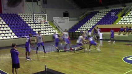 Best Balıkesir'in ABD'li Oyuncusu Selby