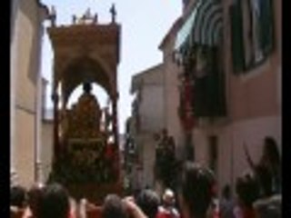 "ECCE VERE ISRAELITA" Discesa verso il quartiere di San Bartolo