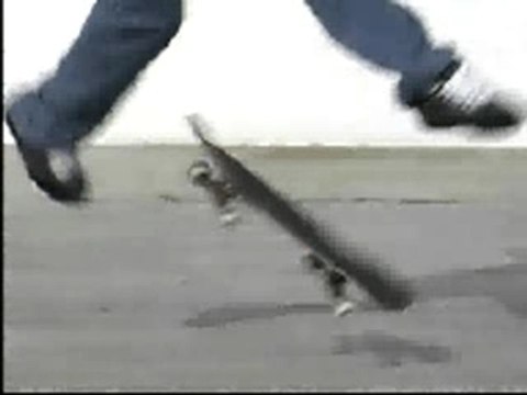 Skateboarding - How to 360 Kickflip