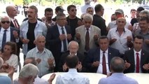Niğde Kılıçdaroğlu, Şehit Ömer Halisdemir'in Mezarını Ziyaret Etti-2