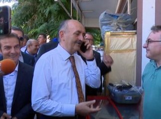 CHP İlçe Binasını Kapalı Gören Müezzinoğlu Espriyi Patlattı