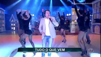 Giovani canta sucesso `1, 2, 3`