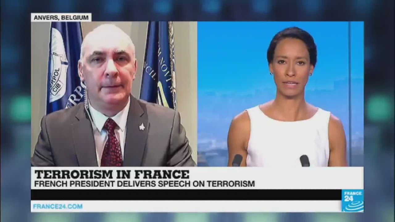 Terrorism : President François Hollande delivers a speech on democracy and terrorism