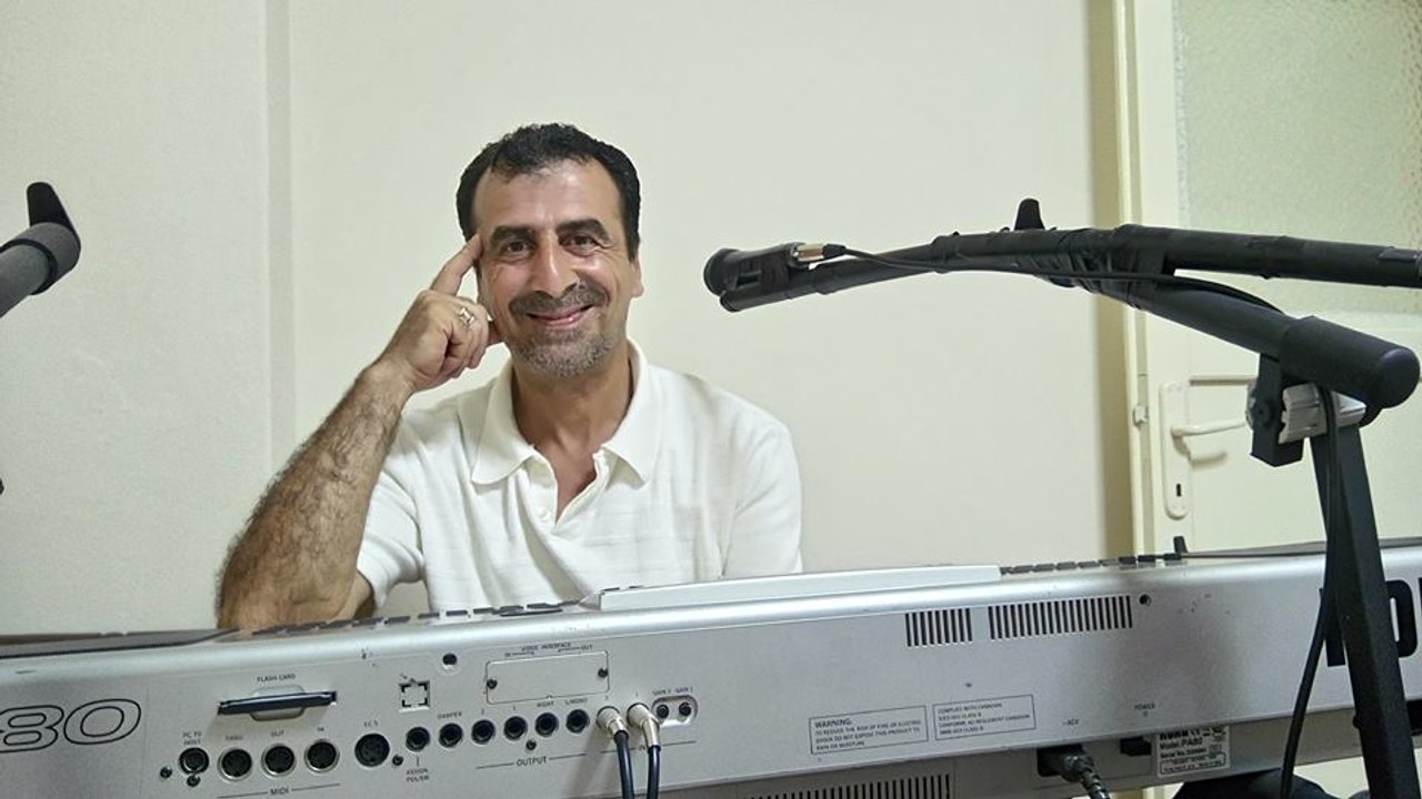 POLAT BEY ÜMİTSİZ BİR AŞKIN ANLAMI OLMAZ