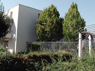Voiture suspecte à Paris: une femme blessée lors de son interpellation