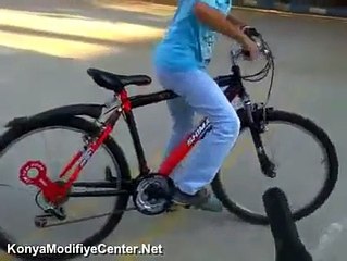 Bisikletle Drift Yapan Çılgın Türk Çocuğu