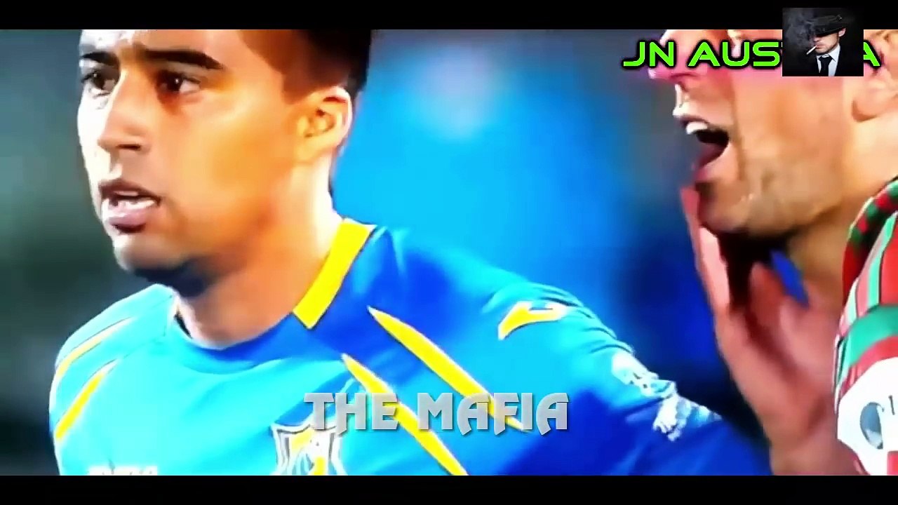 #Funny #football #Fails l Goals l #Skills // Funny Football #Vines #8