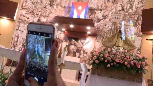 Los cubanos de Miami celebran a su patrona, la Caridad del Cobre