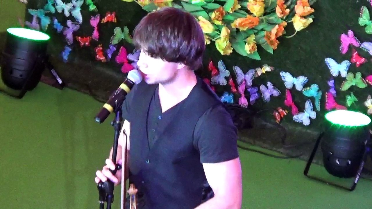 Александр Рыбак