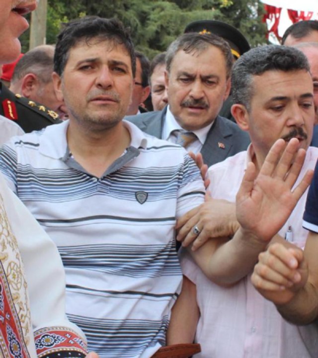 Şehidin Babası ve Amcası FETÖ'den Tutuklandı