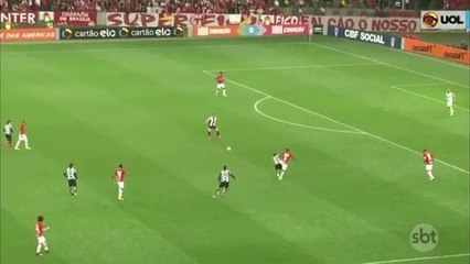 Corinthians goleia o Sport e permanece no G4 do Brasileirão