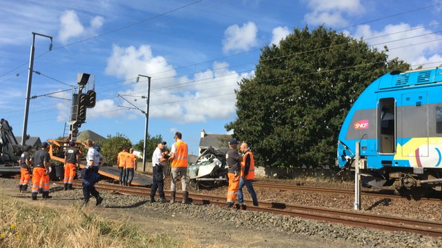 Trafic rétabli après la collision train-voiture