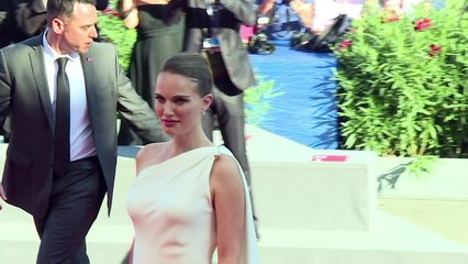 Mostra de Venise:N. Portman et Lily-Rose Depp sur le tapis rouge