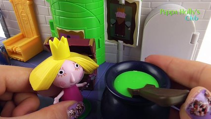 Holly from Little Kingdom Looking for Treasures