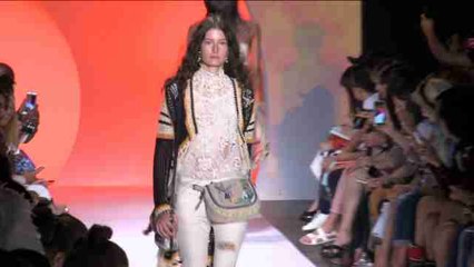 La mujer aventurera de Desigual cautiva a Nueva York