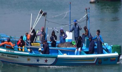 Pescadores sobreviven luego de ser asaltados en alta mar