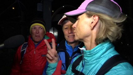 Tourists recued after being trapped overnight in cable cars