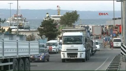 Yalova Topçular İskelesi'nde Bayram Tatili Yoğunluğu