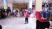 Funny Performance At Dragon Mart 2 Dubai UAE