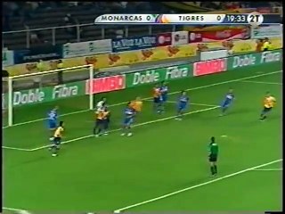 Gol De Walter Gaitan De Media Cancha vs Morelia Apertura 2005