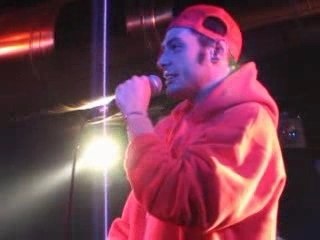 [video] fabri fibra -freestyle