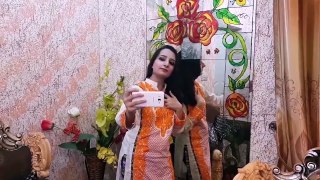 Pakistani Girls Ki selfiyaan hahaha very funny clip 2016