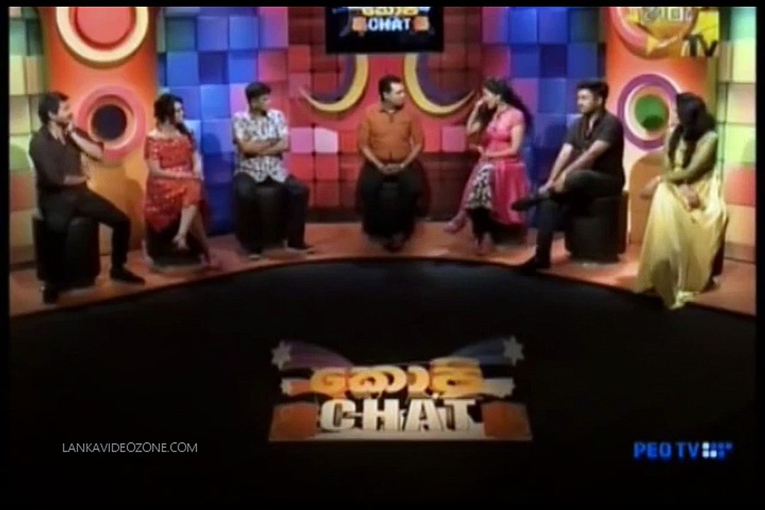 Famous Actor caught to police without seat belt and driver rescued her- hirutv copy chat