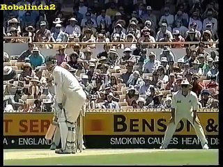 5 all run, no ropes, good old days of cricket + brainless England fielding (2) (2)