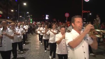 İzmir 9 Eylül'e Konserli Kutlama