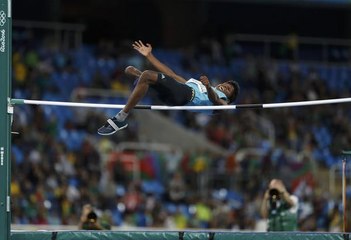 Mariyappan Thangavelu bags gold medal at Rio Paralympics 2016