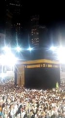 Aziz Shah Saeedi Hamd Pak In frount of Kaaba shareef