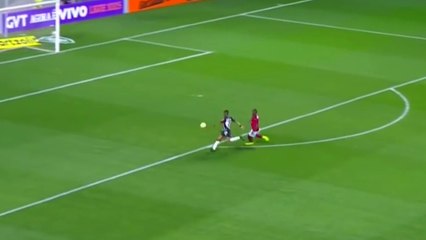 L'incroyable raté de Robinho