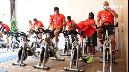 Work continues after Schalke win, Lewandowski finding early form