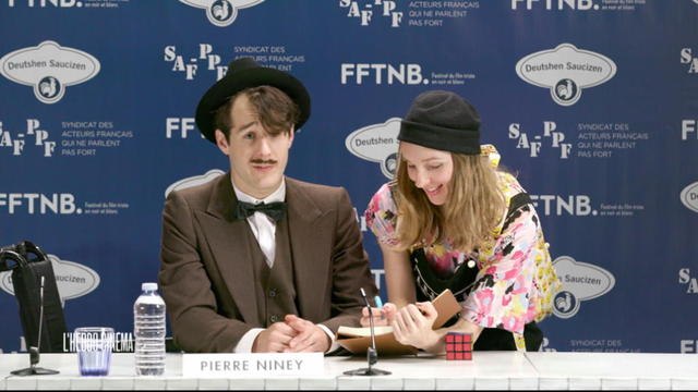 Pierre Niney - La conf de presse (Yes vous aime)