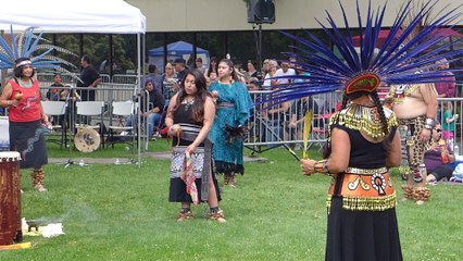 Danses amérindiennes  à Pétaluna