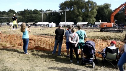 10 heures de moto dans la boue à Laon