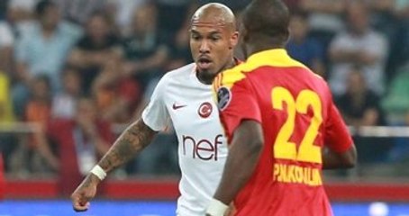 Galatasaray'da Nigel de Jong Sakatlandı