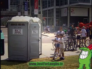 Head in the Toilet Prank - Just For Laughs Gags