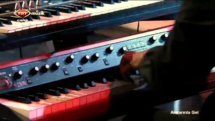 ZERRIN ÖZER ARTIK SEVMEYECEGIM