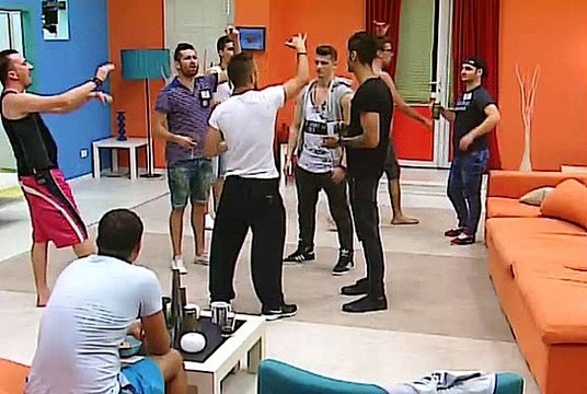 016-09-11 00-01-12-994