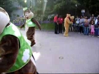 Disney-versailles-jm et angie 083