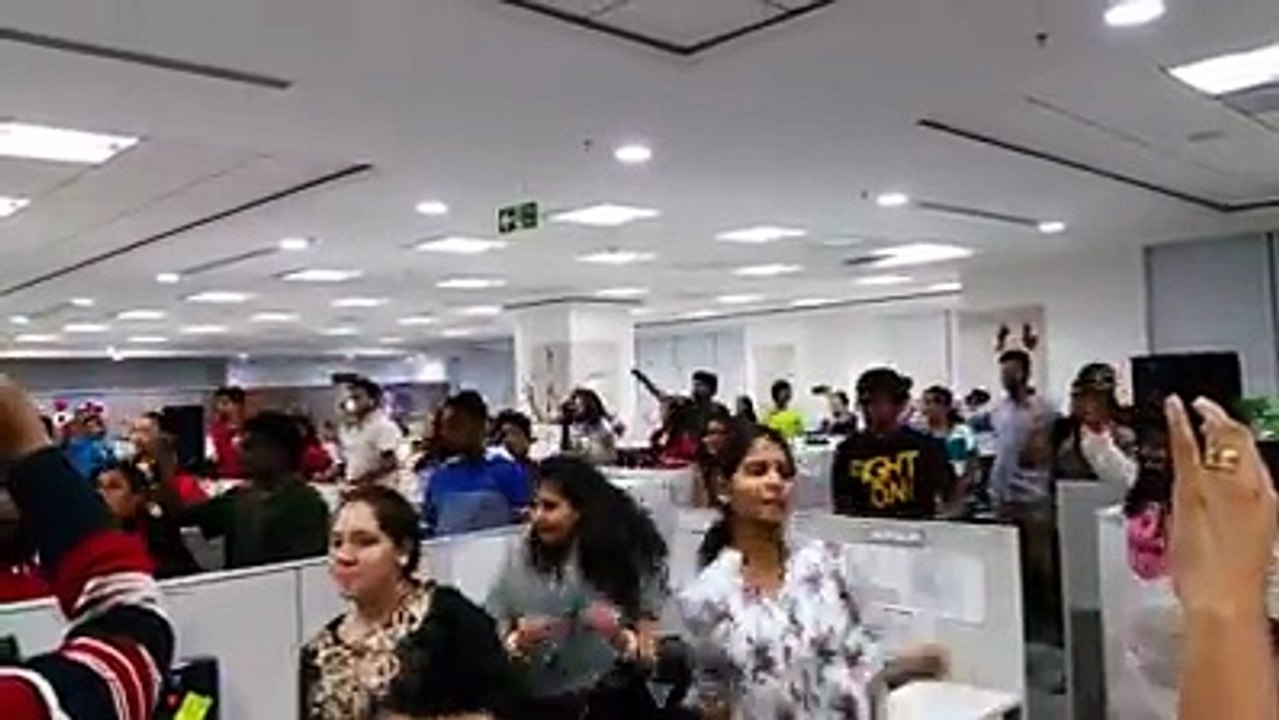 best dance in office you never seen like this before