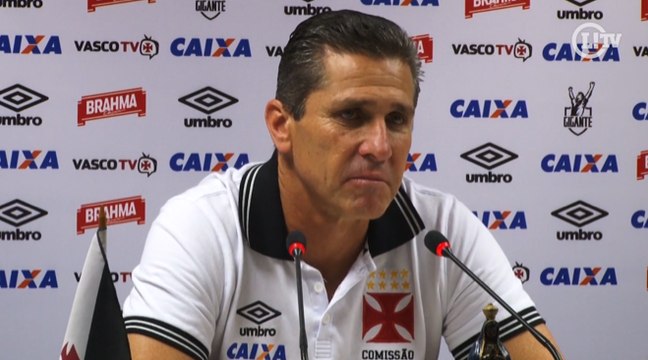 Jorginho comemora volta das vitórias e parabeniza jogadores do Vasco por empenho